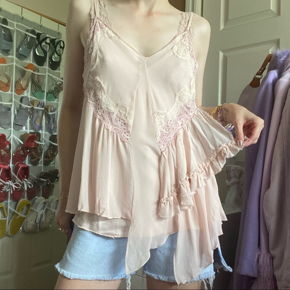 ✨SOLD✨ soft pink camisole 💓 - Picture 8 of 15